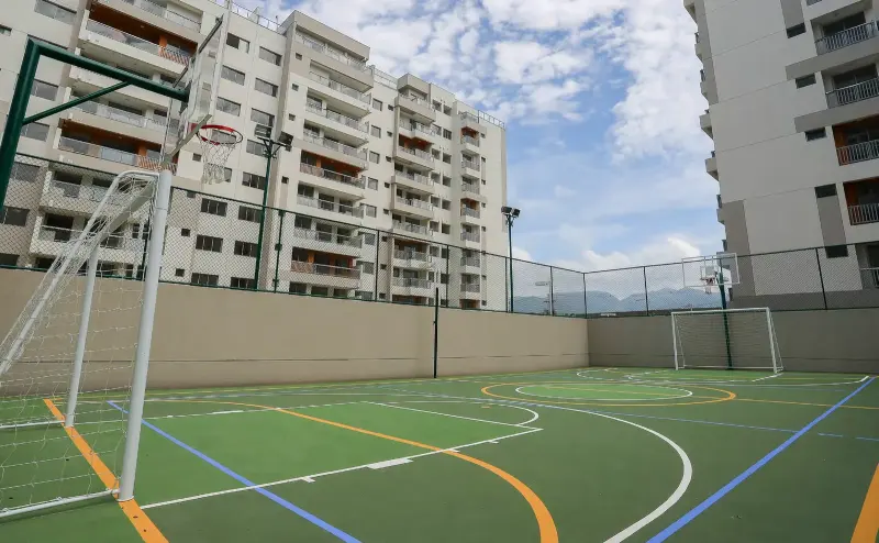 Imagem real da quadra poliesportiva do RG Personal Residences