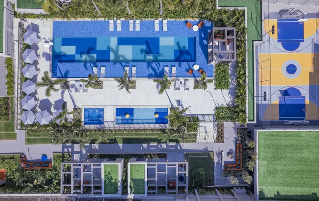 Vista aérea do lazer — Atmosfera Condominium Park · Condomínio pronto