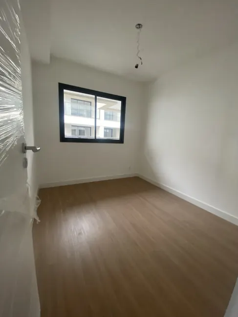 Quarto — apartamento sem decoração — Atmosfera Condominium Park · Apartamento sem decoração
