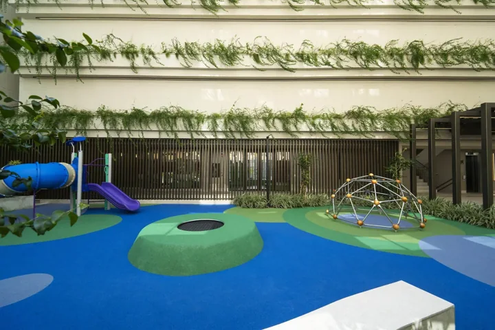 Iconyc by YOO — Playground