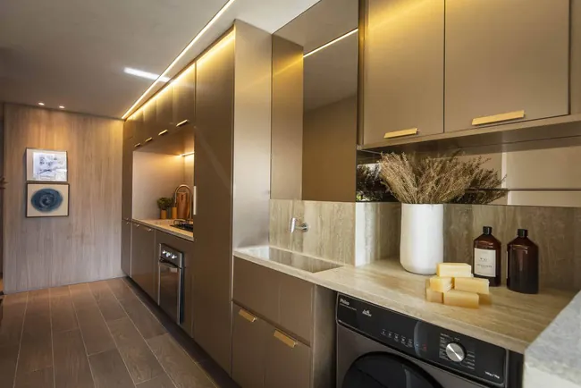 Ambiente do apartamento decorado de 4 quartos — La Isla Residence Club · Decorado de 4 quartos