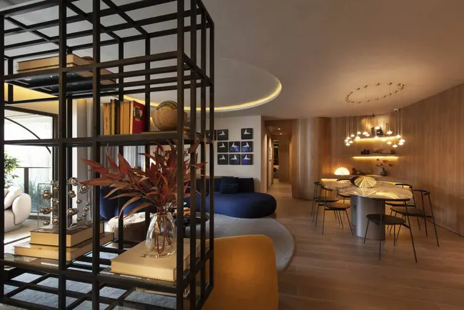 Ambiente do apartamento decorado de 4 quartos — La Isla Residence Club · Decorado de 4 quartos