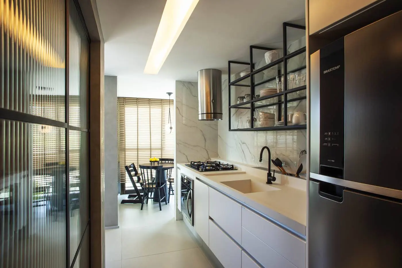 Cozinha do decorado do Latitud Condominium Design
