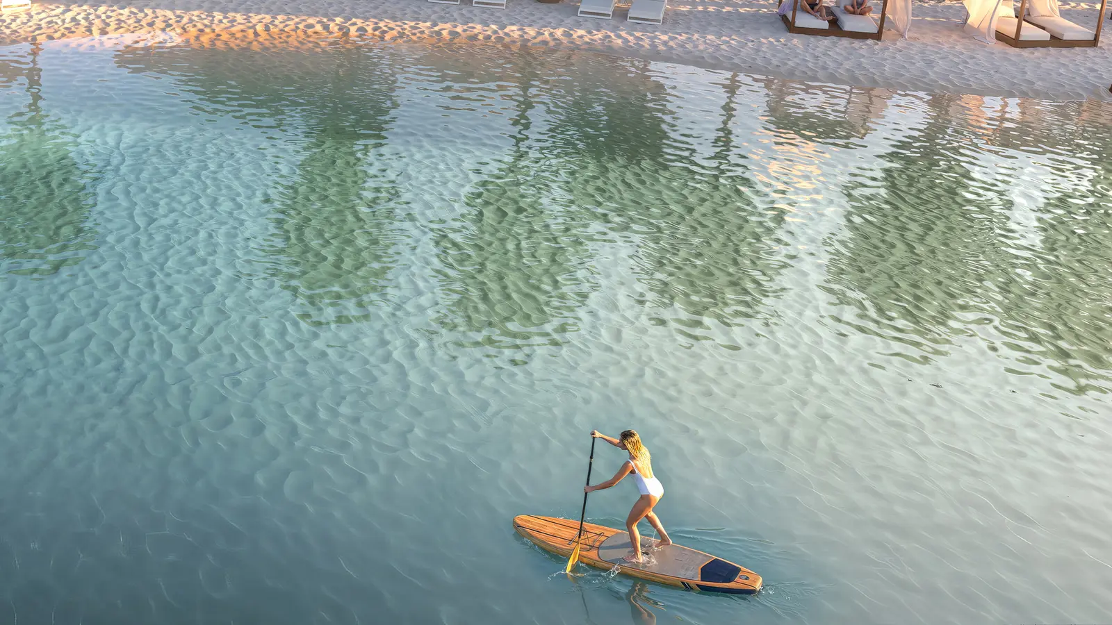 Stand up paddle no espelho d’água